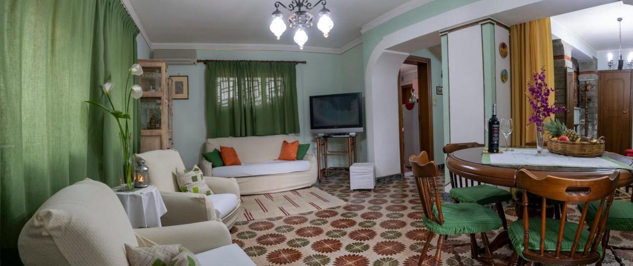 Casa Vacanze Gioia トレカスターニ エクステリア 写真